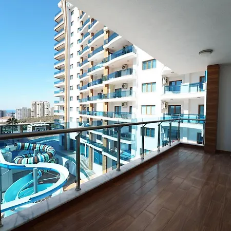 Azura Park Residence 阿拉尼亚
