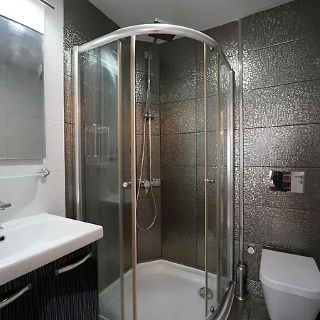 公寓 Azura Park Residence 阿拉尼亚
