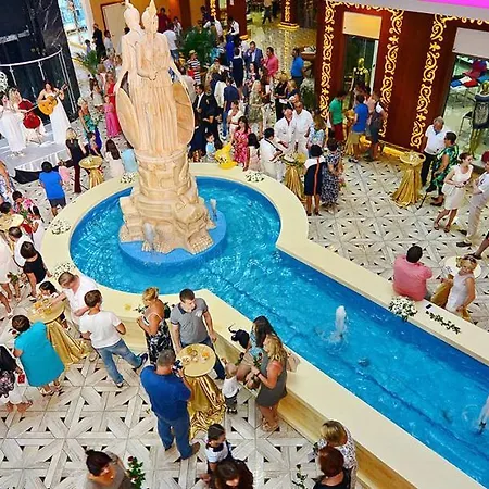 公寓 Azura Park Residence 阿拉尼亚